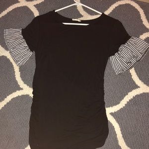 Cute black Maternity top w/ belle sleeve